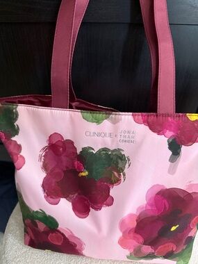 Clinique Pink Berry Floral Tote Bag with Berry Handles